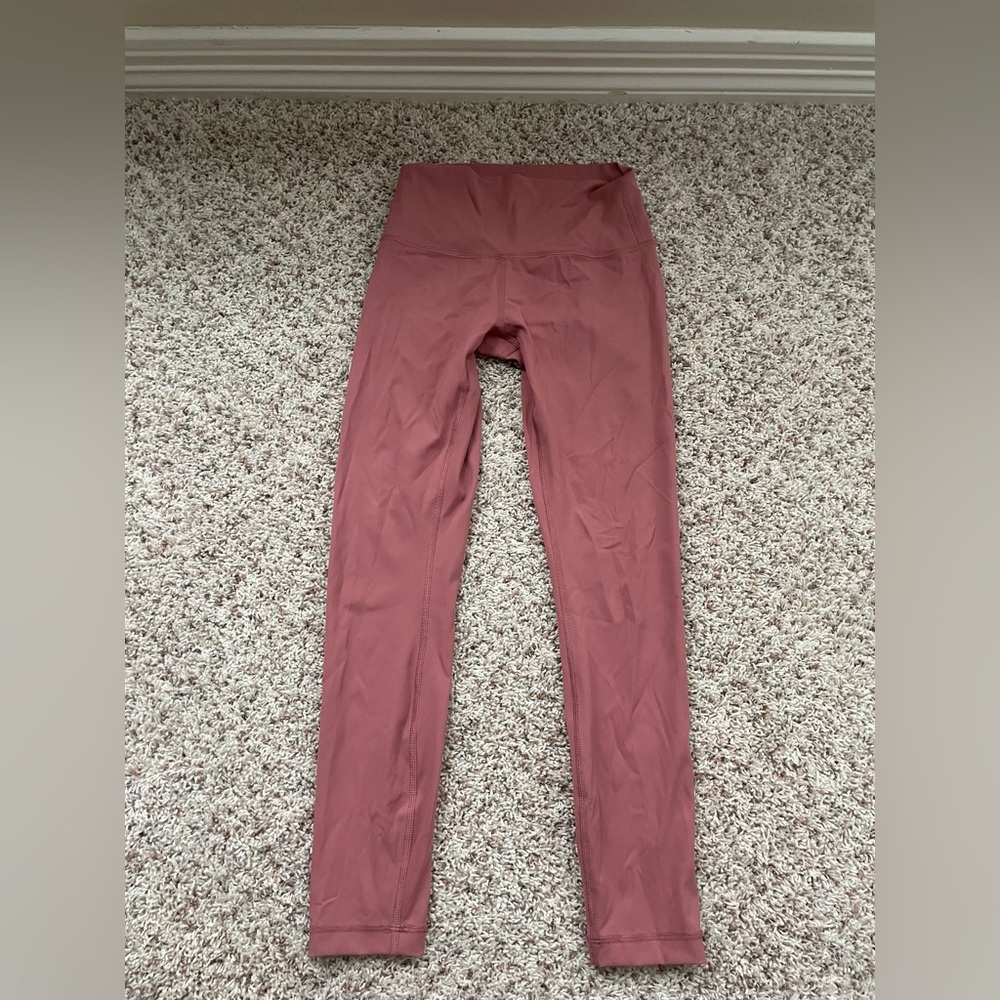 LULULEMON PINK/ROSE LEGGINGS